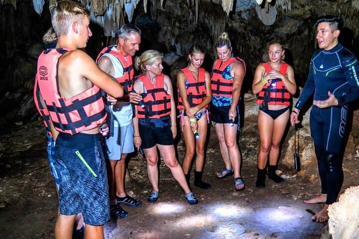 Cenote Santa Cruz: Small-Group Guided Tour of Underground Caverns