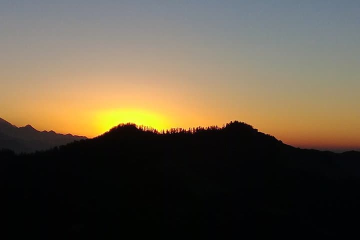 Poon Hill 5-Day Trek from Kathmandu: Sunrise Over the Annapurnas photo 3