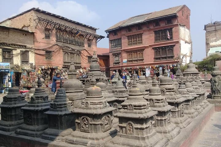 Full-Day Kathmandu UNESCO World Heritage Tour: Swayambhu, Boudhanath & Pashupatinath photo 3