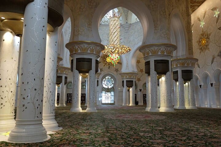 Private Sheikh Zayed Mosque Tour from Dubai — Abu Dhabi Day Trip & Cultural Visit photo 6