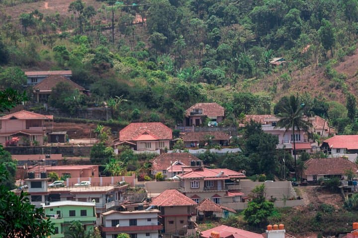 Full-Day Coorg Highlights Tour: Madikeri Fort, Raja's Seat & Abbey Falls photo 2