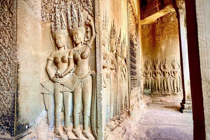 Two-Day Angkor Wat & Banteay Srei: Sunrise Temples and Jungle Ruins from Siem Reap photo 3