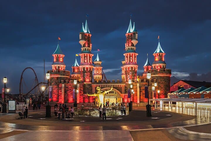 Isfanbul (Vialand) Theme Park: Skip-the-Line Day Tour in Istanbul