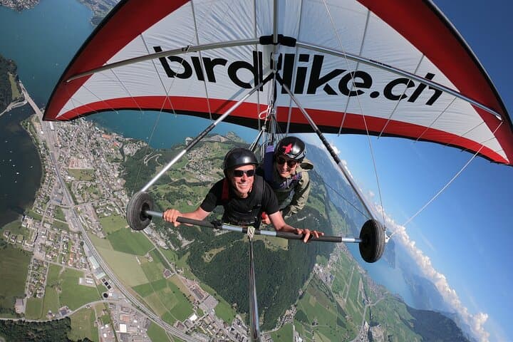 Birdlike Hang Gliding from Mt Stanserhorn — Tandem Flights over Lucerne