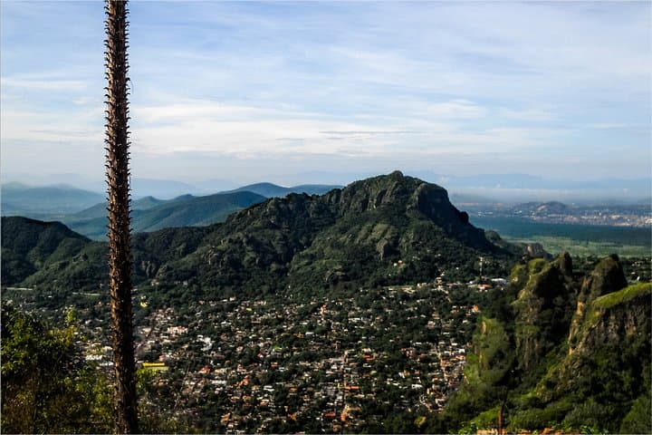Tepoztlán & Las Estacas: 2-Day Glamping, Tepozteco Hike and Zipline from Mexico City photo 6