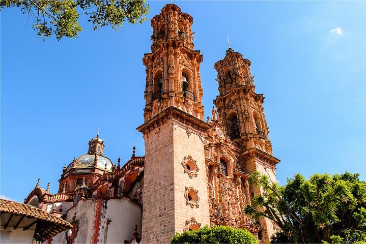 2-Day Cuernavaca, Taxco & Mil Cascadas: Colonial Towns and Waterfall Adventure from Mexico City photo 6