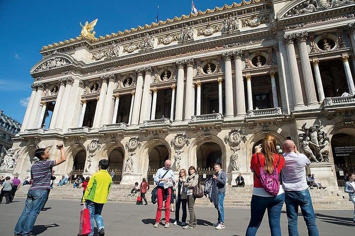 Private Paris Minibus Tour with One-Hour Seine Cruise — Morning or Afternoon photo 1