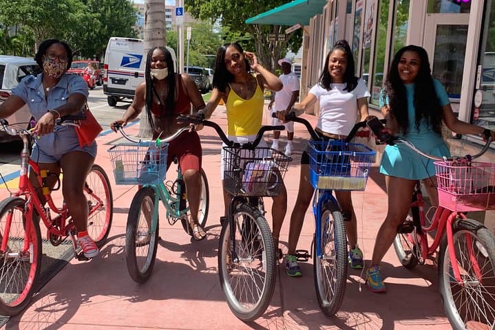 Miami Beach Bicycle Rental — Explore South Beach on a Beach Cruiser photo 3