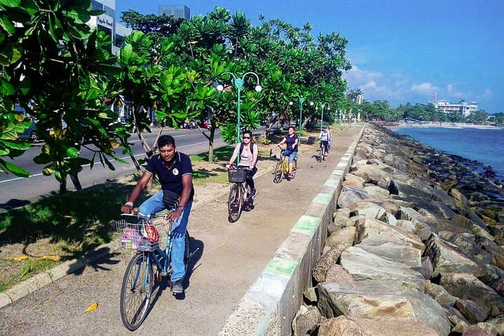Galle Fort Bicycle Tour: Guided Cycling Through Colonial Streets photo 4