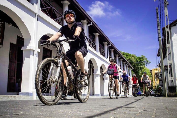 Galle Fort Bicycle Tour: Guided Cycling Through Colonial Streets photo 6