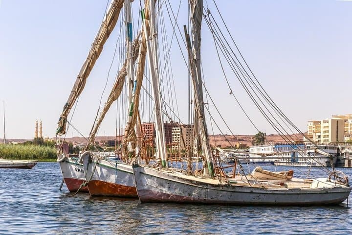 Sail a Traditional Felucca on the Nile: 3-Hour Private Cairo Cruise photo 4