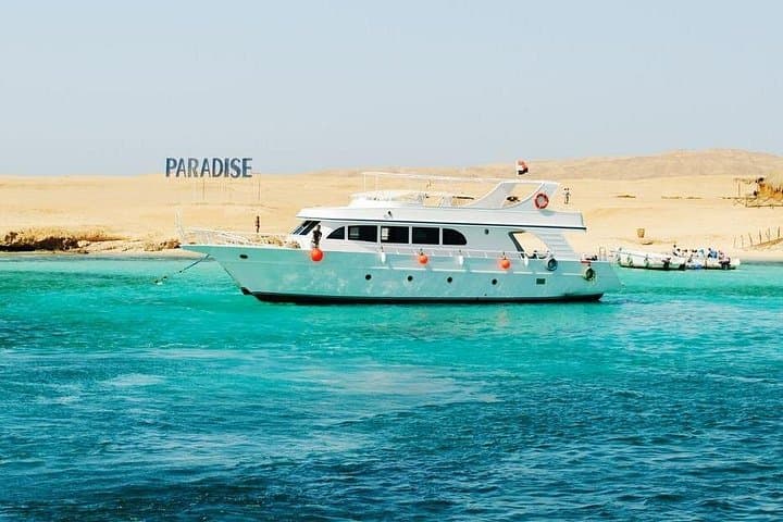 Full-Day Giftun Island Snorkeling Cruise from Hurghada with Lunch photo 2