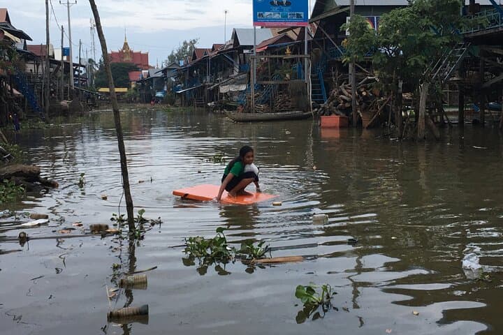 Kampong Phluk Half-Day: Stilt Village & Tonle Sap Boat Ride photo 5