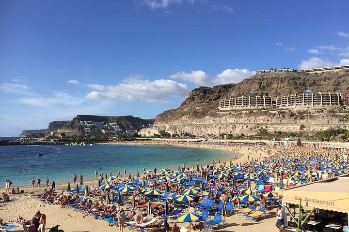 Full-Day Private Beaches Tour in Gran Canaria: Maspalomas, Puerto de Mogán & Coastal Highlights photo 2