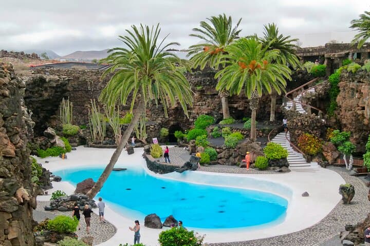 Private Luxury Tour of Jameos del Agua & Cueva de los Verdes — Northern Lanzarote Lava Tube Experience photo 2