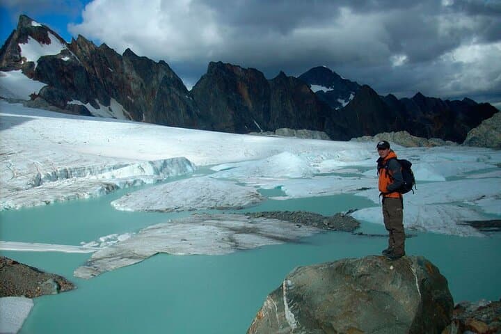 Ushuaia Trekking to Ojo del Albino Glacier via Laguna Esmeralda