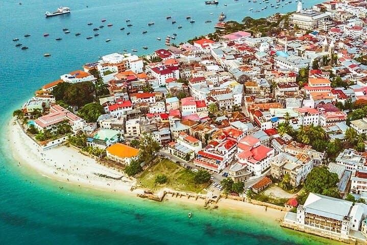 Stone Town Cultural Walking Tour: Half-Day History, Markets & Seafront Sights in Zanzibar