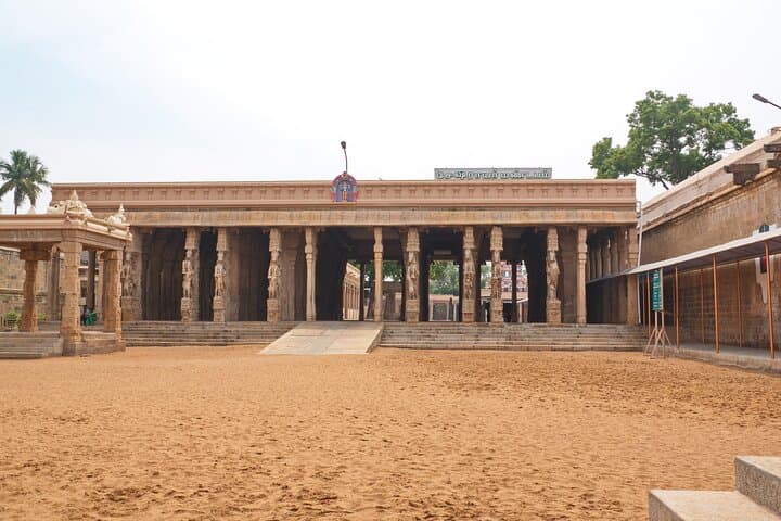 Trichy Day Trip: Rock Fort, Srirangam & Island Temples from Madurai photo 4