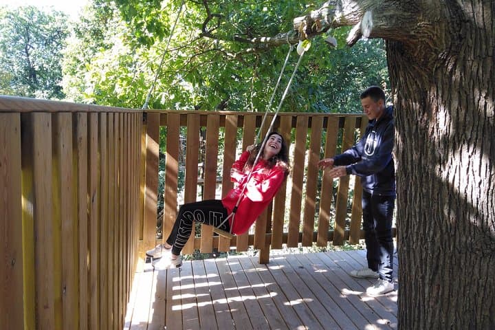 Tree-Top Accrobranche Adventure in Saint-Germain-en-Laye Forest photo 3