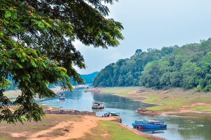 Madurai to Kodaikanal Day Trip: Guided Sightseeing by Car