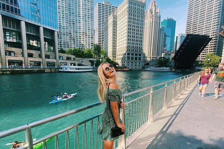 Chicago Instagram Walking Tour: Best Photo Stops on a Private 4-Hour Route photo 2