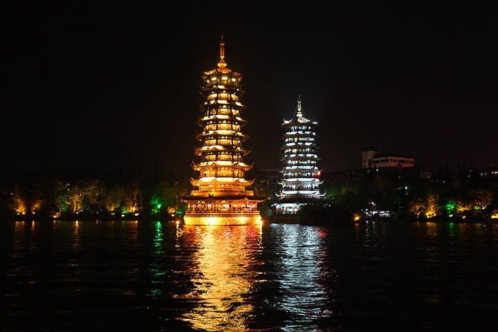 Guilin City Highlights Private Muslim Day Trip: Elephant Trunk Hill, Fubo Hill & Chongshan Road Mosque photo 6