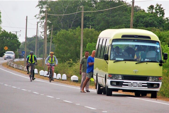 9-Day Hill Country Cycling Adventure in Sri Lanka: Kandy to Galle photo 4