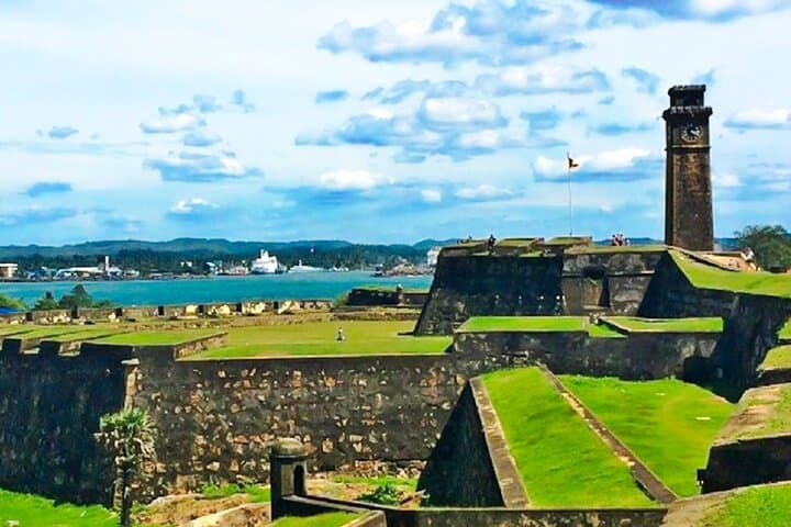 Coastal Ride to Galle: Madu River Boat Safari, Turtle Hatchery & Galle Fort Day Trip
