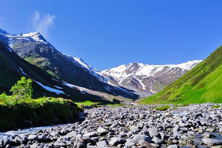 Tirath Expedition Trek to Tirath Hans Kund & Saketi Top — Great Himalayan National Park photo 4