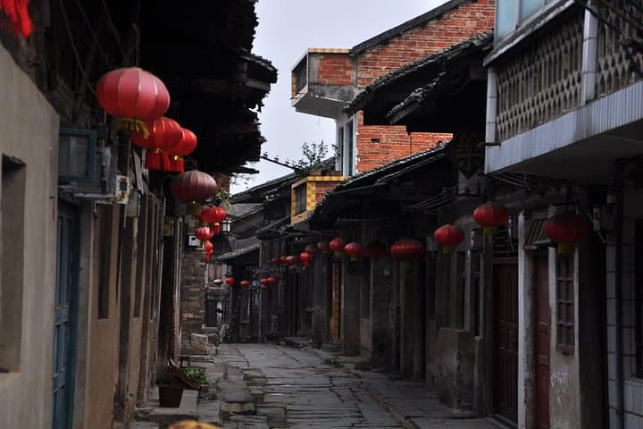 Guilin Day Trip: Daxu Ancient Town & Yaoshan Mountain Chairlift and Tea-Picking photo 4