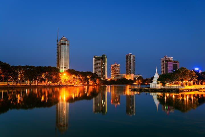 Colombo City Tour from Balapitiya: Full-Day Private Cultural & Coastal Explorer