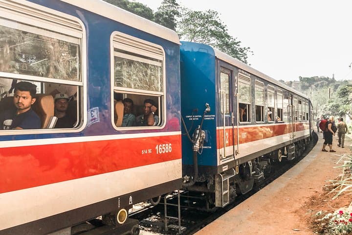 Highlights of Sri Lanka by Train: 12-Day Scenic Rail Journey photo 2