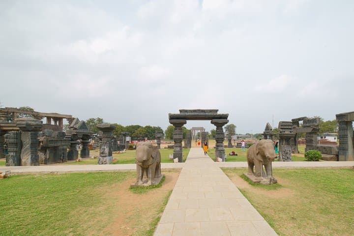 Warangal Day Trip from Hyderabad — Forts, Temples & Kakatiya Heritage photo 3