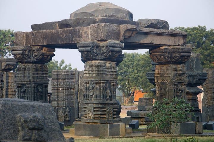 Warangal Day Trip from Hyderabad — Forts, Temples & Kakatiya Heritage photo 6