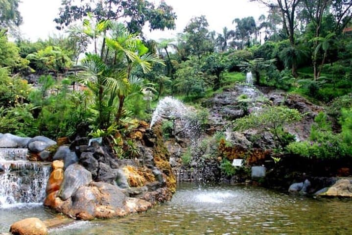 Puncak Day Tour: Tangkuban Perahu, Marbella Waterfalls & Ciater Hot Springs photo 3