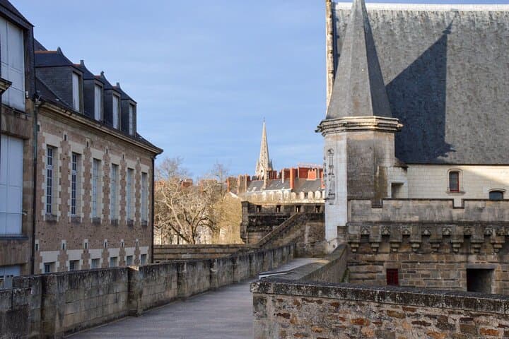 Surprise Walk of Nantes with a Local — 90-Minute Authentic City Stroll photo 2