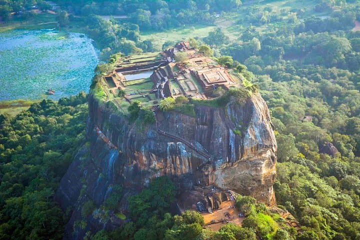 Helicopter Tour to Sigiriya from Colombo: Aerial Views of the Lion Rock photo 5
