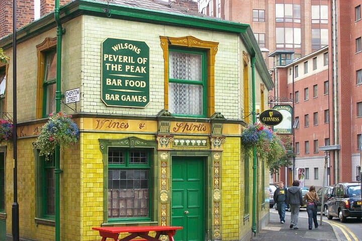 Private Manchester Walking Tour: History, Architecture & Football Highlights photo 3