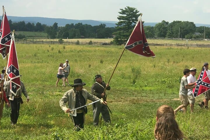 Private Washington to Gettysburg Luxury Car Battlefield Tour photo 3