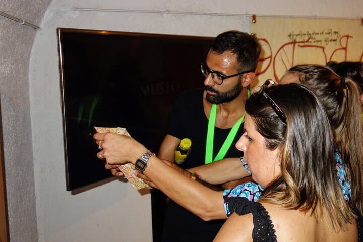 Urban Treasure Hunt in Trastevere, Rome — Self-Guided Outdoor Escape Game photo 5