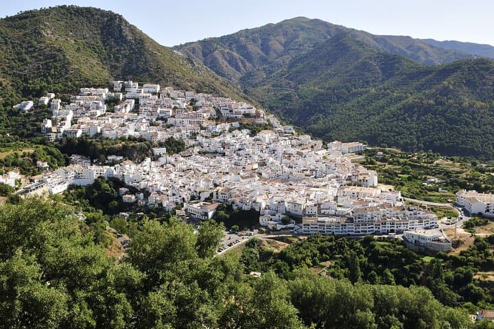 Jeep Eco Tour through Authentic Andalusia — Marbella to White Villages & River Swim photo 4