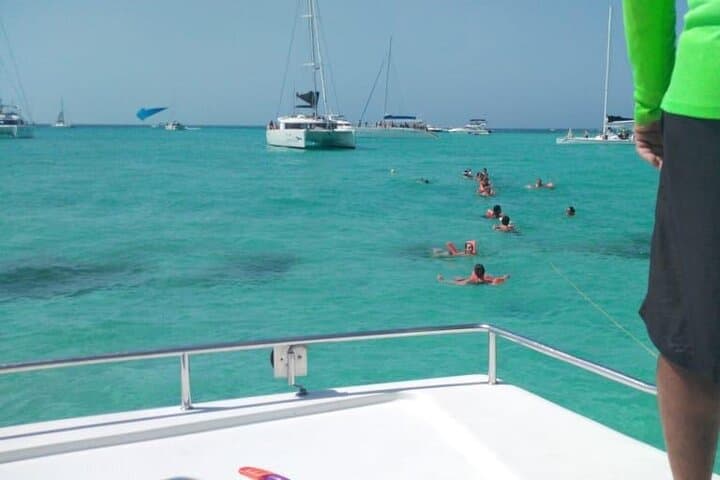 Seven-Hour Catamaran to Isla Mujeres: Open Bar, Snorkel & Beach Club photo 4