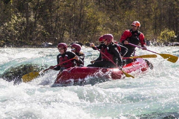 Petrohue River Rafting: Class III–IV Rapids Under the Osorno Volcano photo 2