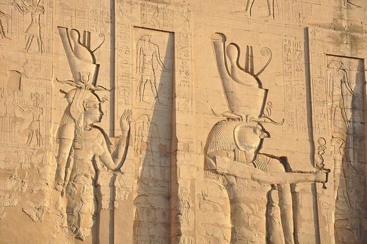 Cairo to Luxor to Hurghada: 9-Day Egypt Highlights — Pyramids, Temples & Red Sea Relaxation photo 4