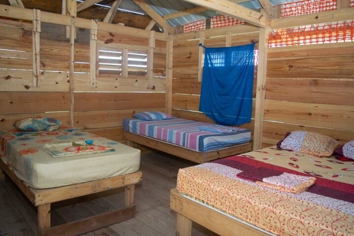 Isla Diablo San Blas: 2-Day Shared-Cabin Stay with Meals & Natural Pool Tour photo 6