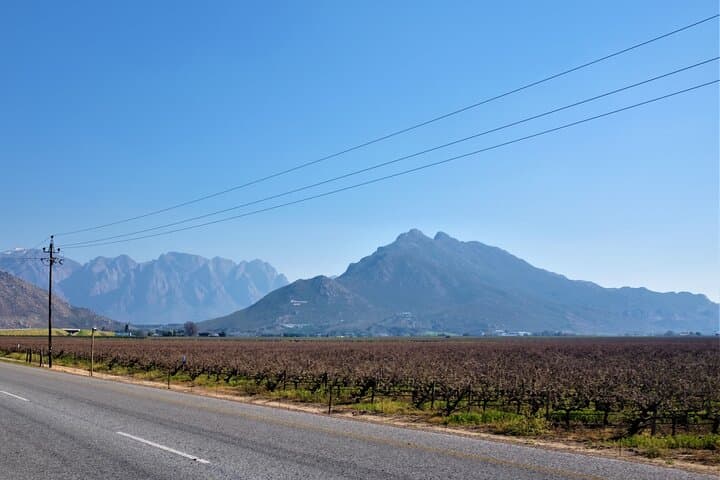 Ceres to Inverdoorn: Big 5 Safari, Zipline & Riebeek Wine Tour from Cape Town