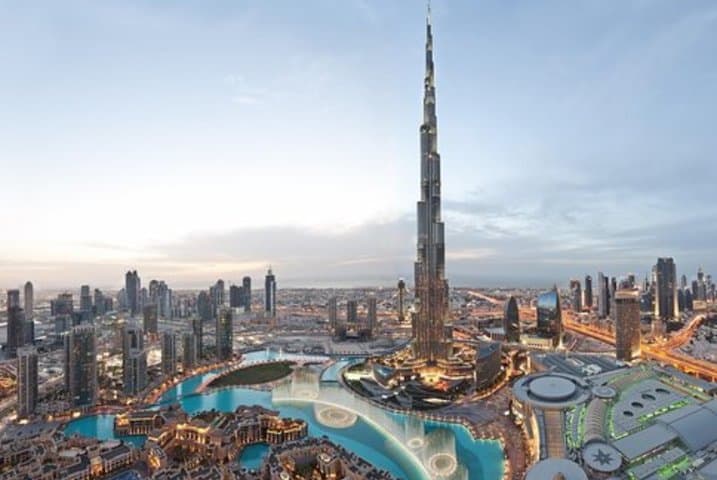 Sky-High Dinner and 124th-Floor Views at Burj Khalifa, Dubai photo 2