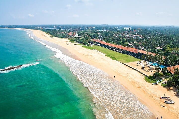 Discover Sigiriya by Helicopter from Bentota — Aerial Tour of Sigiriya Rock photo 6