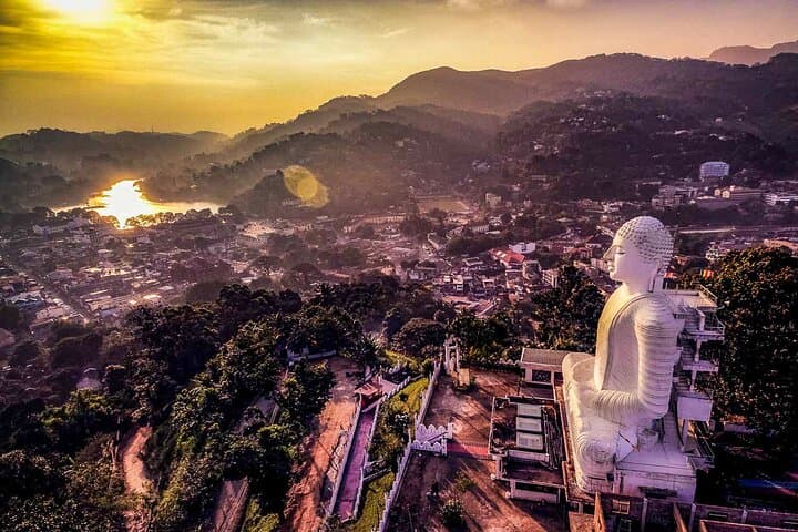 Discover Kandy by Helicopter from Colombo: 70-Min Aerial Tour photo 3