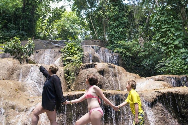 Konoko Falls & Cool Blue Hole Combo Tour — Ocho Rios Waterfall Adventure photo 4